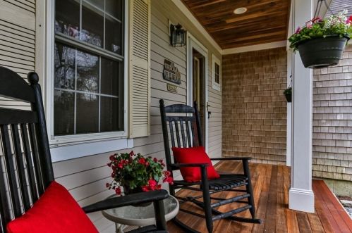 19 Ferngully Pass, Mashpee, MA 02649 exterior