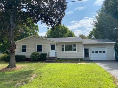 39 Valley View Cir, Amherst, MA 01002 exterior