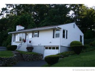 9 Morningstar Dr, Seymour, CT 06483 exterior