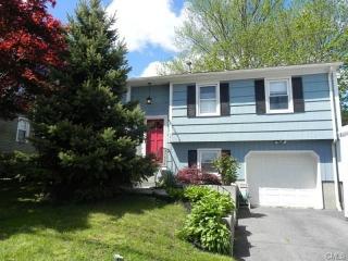 340 Marlborough Ter, Fairfield, CT 06825 exterior