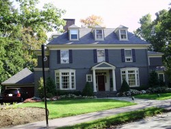 8 Birch Hill Rd, Newton, MA 02465 exterior