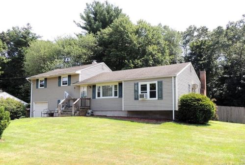 62 Dogwood Ln, Wapping, CT 06074 exterior