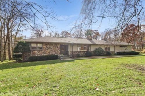 20 Austin Drive Ext, Bridgeport, CT 06612 exterior
