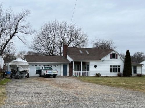 277 Light St, Stratford, CT 06614 exterior