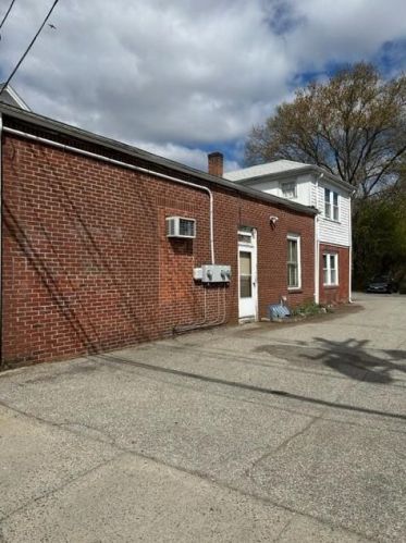 1343 Plainfield St, Providence, RI 02919 exterior