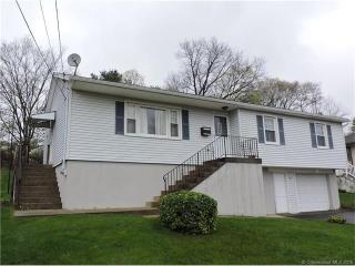 49 Holiday Hl, Waterbury, CT 06704 exterior