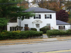 655 Beacon St, Newton, MA 02459 exterior