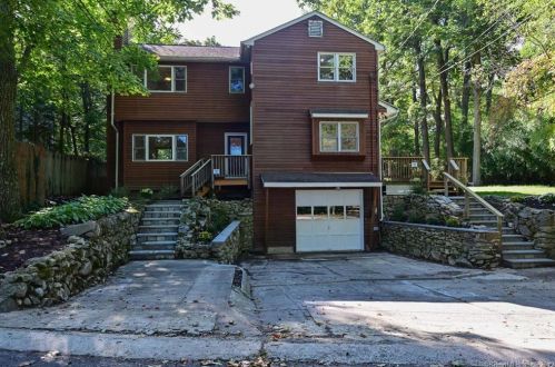 16 Rita Rd, Ridgefield, CT 06877 exterior