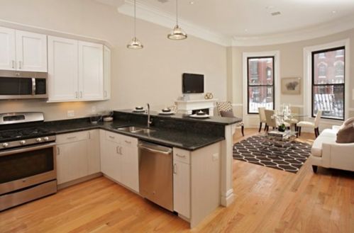 678 Massachusetts Ave, Roxbury-Xing, MA 02118 exterior