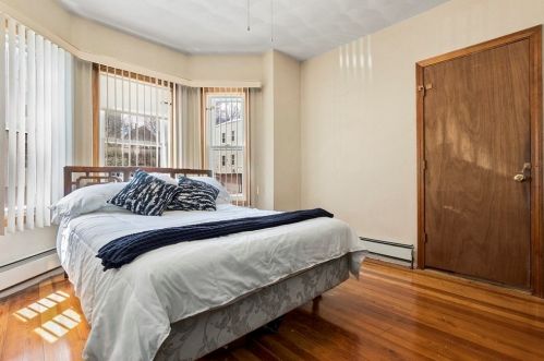 54 Wordsworth St, Roxbury Xing, MA 02128 exterior