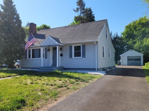 210 High St, Manchester, CT 06040 exterior