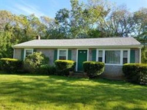 31 Arboretum Rd, Plymouth, MA 02360 exterior