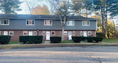 11 Camelot Dr, Bloomfield, CT 06002 exterior