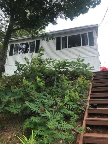 63 Riley Rd, Sabattus, ME 04280 exterior