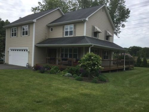 21 Slate Rd, Chicopee, MA 01020 exterior