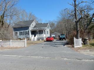 91 Lakeside Ave, Middleboro, MA 02347 exterior