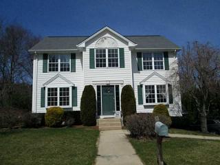 15 Meader Pond Rd, Lincoln, RI 02865 exterior
