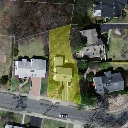 301 Woodcliff Rd, Newton, MA 02461 aerial view