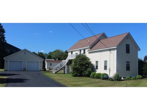 31 Beacon Ave, Biddeford, ME 04005 exterior
