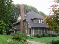 20 Hereford Rd, Newton, MA 02468 exterior