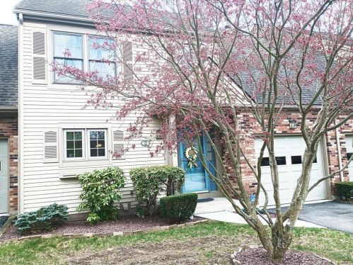 22 Darling Xing, Norwich, CT 06360 exterior