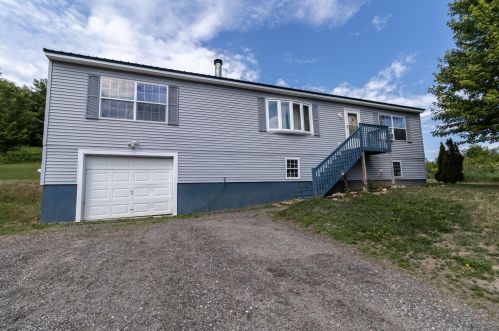 13 Outlook Dr, Turner, ME 04282 exterior