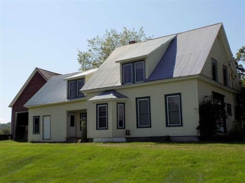 83 Chesley Hill Rd, Sheffield, VT 05866 exterior