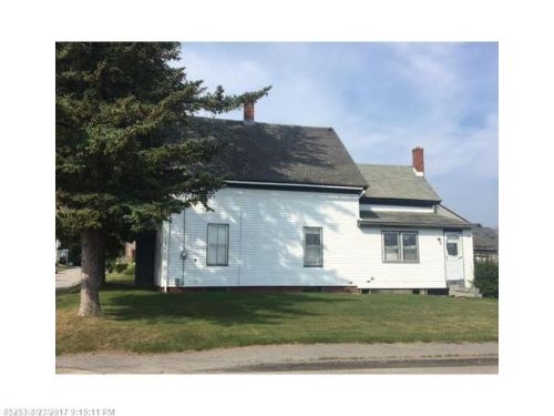 3 Linden St, Rockland, ME 04841 exterior