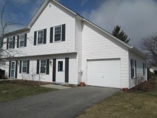 266 Eastview Cir, Williston, VT 05495 exterior
