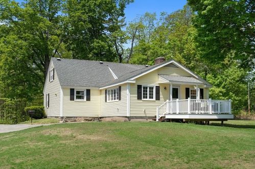 12 Ingerson Rd, Ashby, MA 01431 exterior