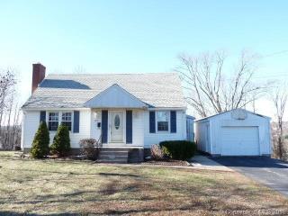 175 Hendley St, Middletown, CT 06457 exterior