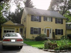 39 Rokeby Rd, Newton, MA 02468 exterior