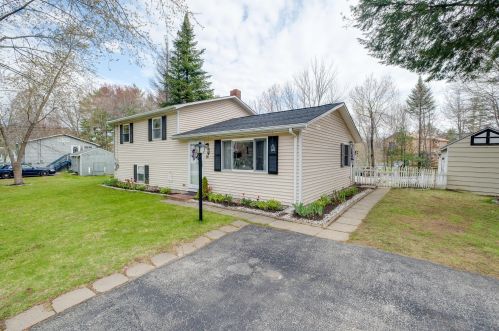14 Irene St, Lisbon, ME 04250 exterior