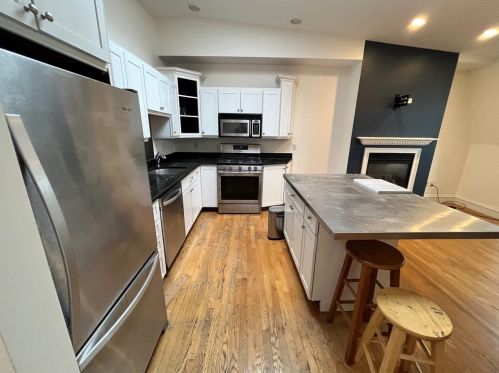 476 Massachusetts Ave, Roxbury-Xing, MA 02118 exterior