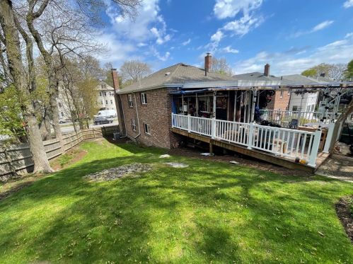 752 Boylston St, Roxbury-Xing, MA 02467 exterior