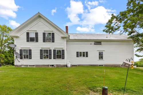 58 Maplecrest Rd, Parsonsfield, ME 04047 exterior