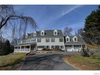 16 Keeler Pl, Ridgefield, CT 06877 exterior