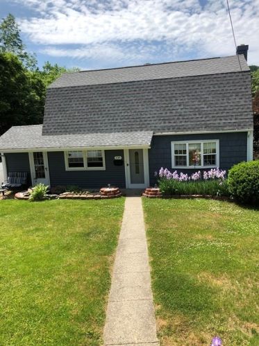 239 Pleasant St, Southbridge, MA 01550 exterior