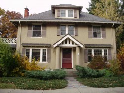 71 Hancock Ave, Newton, MA 02459 exterior