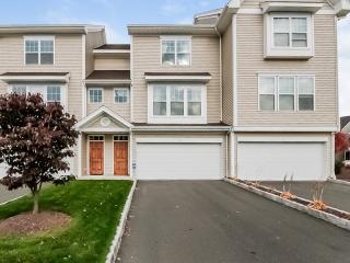 2 Caldwell Ter, Danbury, CT exterior
