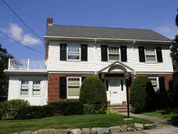 17 Llewellyn Rd, Newton, MA 02465 exterior