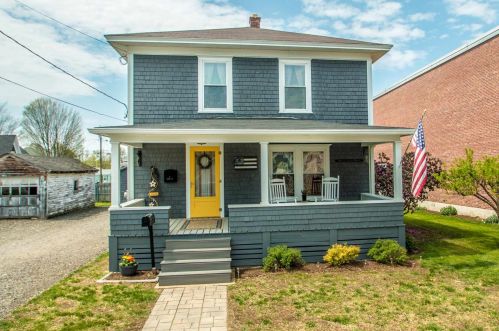 14 Eames St, Northumberland, NH 03582 exterior