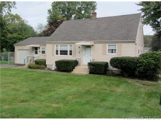 1 Ridgewood Rd, Wallingford, CT 06492 exterior