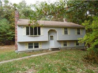 4 Tracy Dr, Derry, NH 03038 exterior