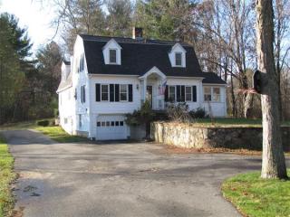 220 Belchertown Rd, Ware, MA 01082 exterior