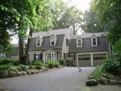 52 Kelveden Rd, Newton, MA 02468 exterior