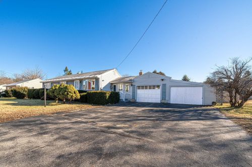 110 Maple Street Ext, Somersworth, NH exterior