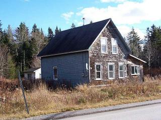 640 Gouldsboro Rd, Gouldsboro, ME 04607 exterior