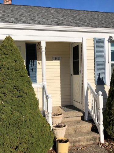 161 Hadde Ave, Cumberland, RI 02864 exterior