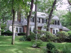 30 Fenwick Rd, Newton, MA 02468 exterior